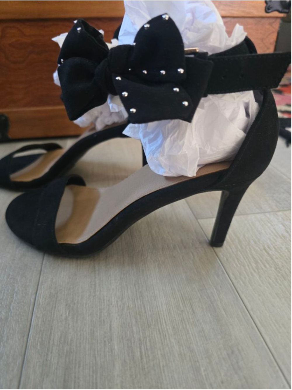 Women's Torrid Black Studded Bow Ankle Strap Heels Size 9.5⁸ - Picture 2 of 7